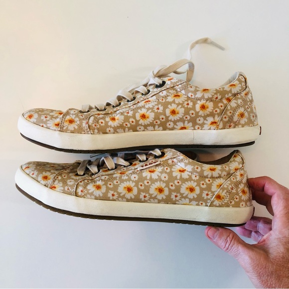 Taos Star Daisy Floral Print Canvas Low Top Sneakers Women’s 9.5 Tan Lace up - Picture 6 of 12